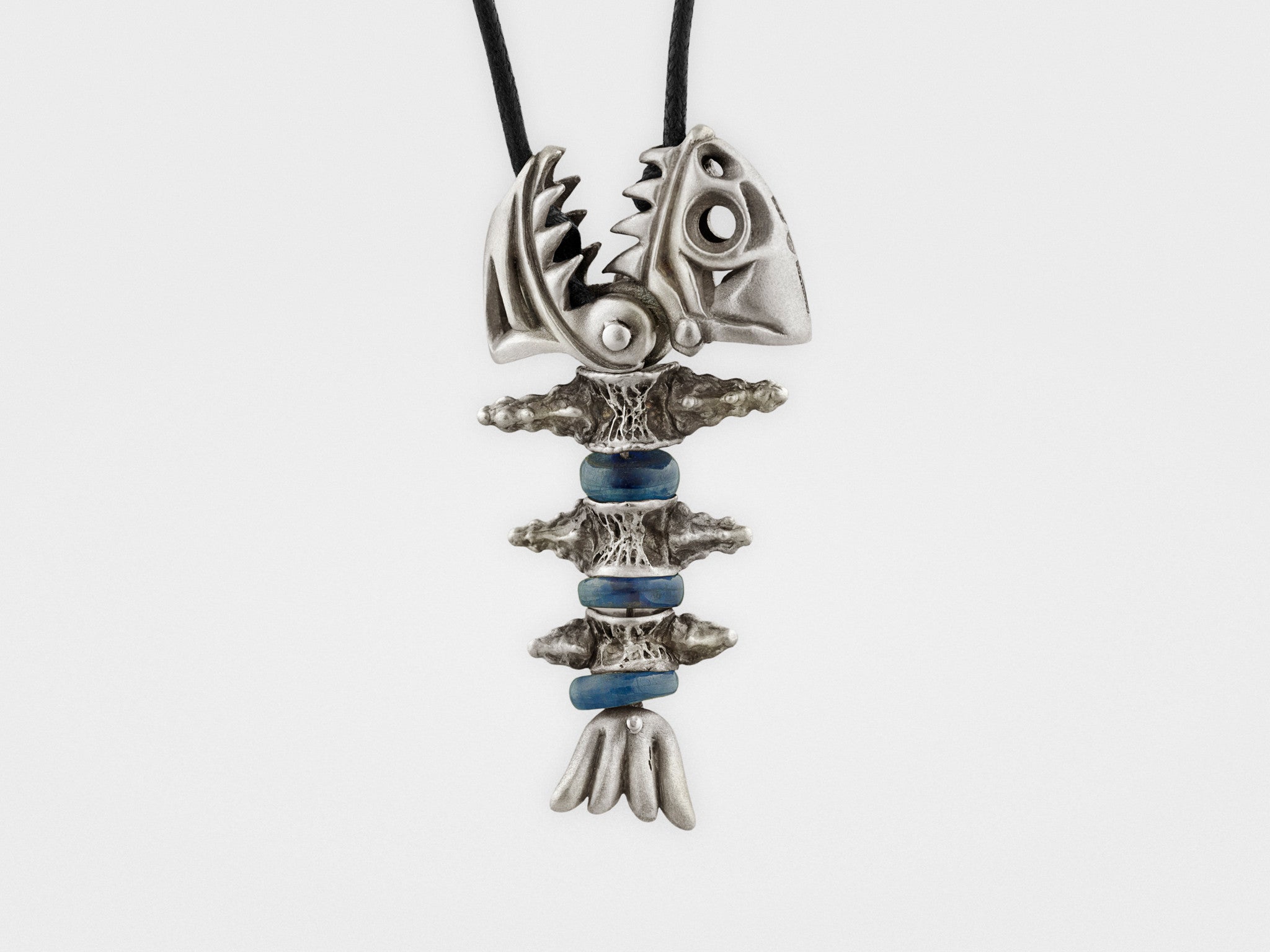 Piranha-Skelett-Anhänger aus Silber